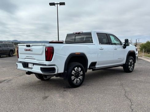 Used 2026 GMC Sierra 2500 Denali w/ Denali Reserve Package AWD/4WD image 5