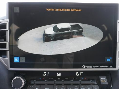 Used 2024 Toyota Tundra Limited image 15