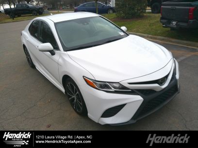 Used 2019 Toyota Camry SE