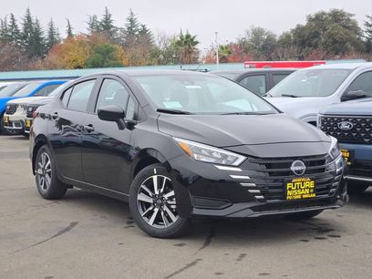 New 2025 Nissan Versa SV w/ Trunk Package