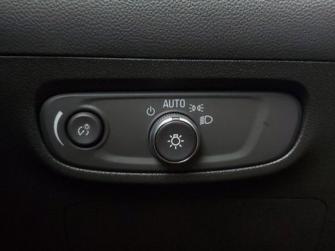 Used 2025 Buick Encore GX Preferred image 32