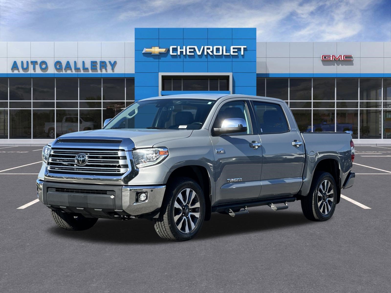 Used 2021 Toyota Tundra Limited w/ Limited Premium Package AWD/4WD image 1