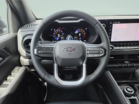 New 2026 Chevrolet Colorado Trail Boss w/ Midnight Edition AWD/4WD image 20