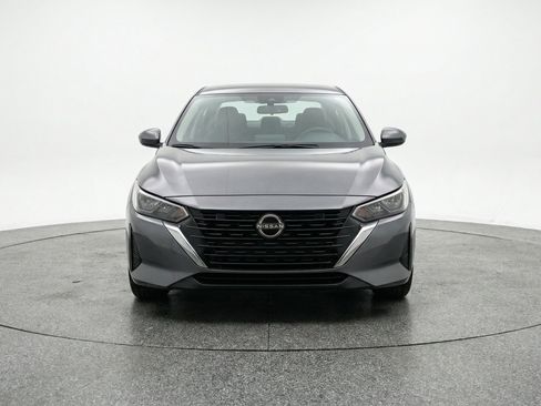 Used 2025 Nissan Sentra S image 2