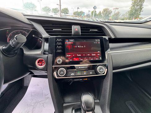 Used 2019 Honda Civic Sport image 21
