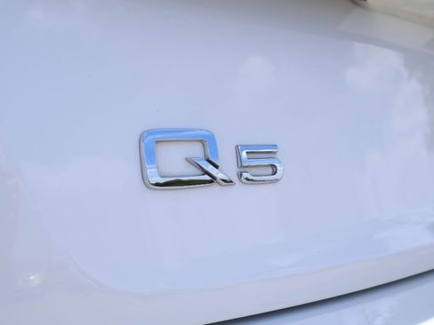 Used 2023 Audi Q5 2.0T Premium Plus w/ Premium Plus Package AWD/4WD image 7
