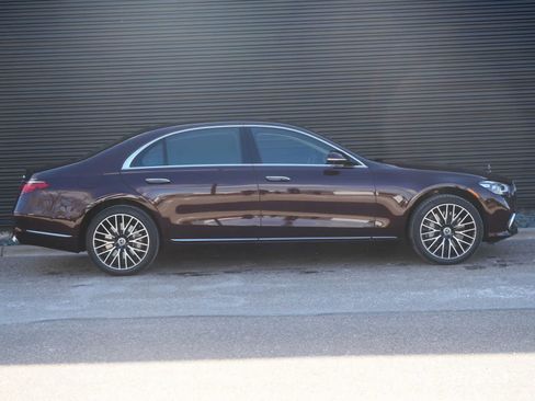 Used 2021 Mercedes-Benz S 580 4MATIC Sedan image 26