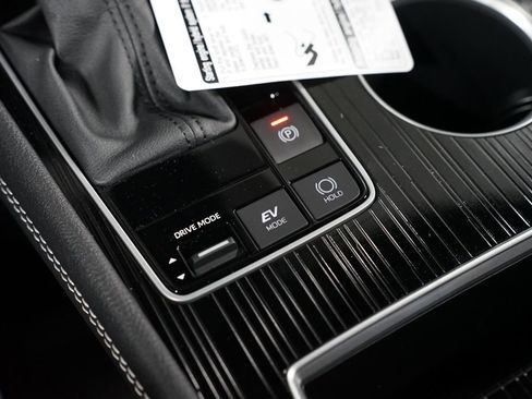 New 2026 Toyota Sienna XSE image 21