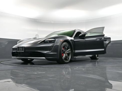 Certified 2023 Porsche Taycan 4S image 42