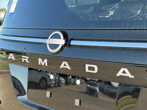 New 2025 Nissan Armada Platinum w/ Convenience Package image 10