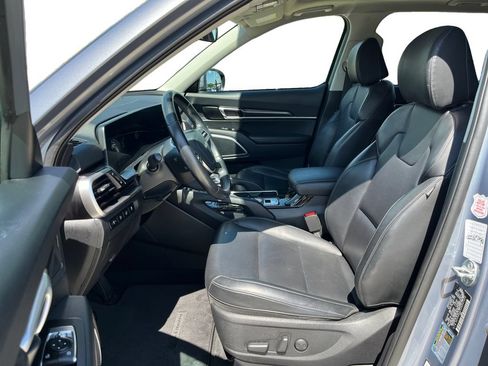 Used 2025 Kia Telluride S AWD/4WD image 23