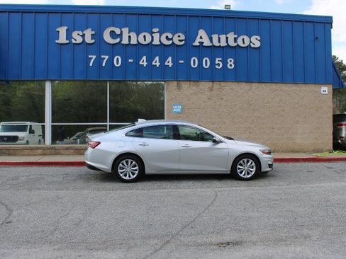 Used 2021 Chevrolet Malibu LT image 4