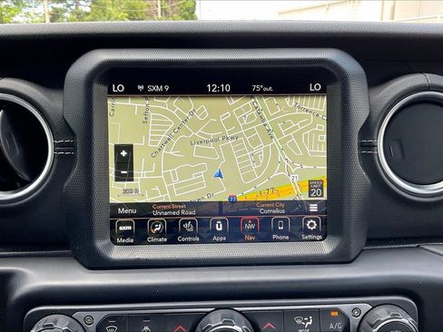 Used 2023 Jeep Wrangler Unlimited Sahara w/ Cold Weather Group AWD/4WD image 14