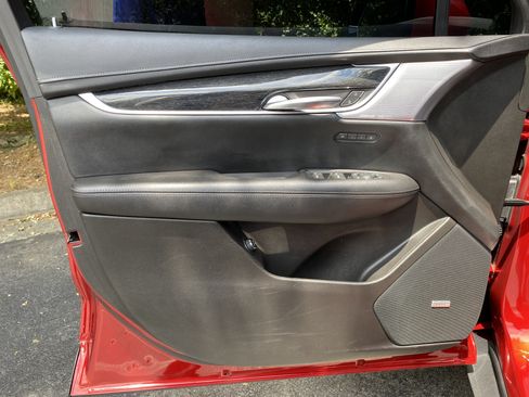 Used 2021 Cadillac XT5 Premium Luxury FWD image 15