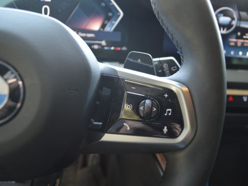 Used 2025 BMW X3 xDrive30i w/ Premium Package AWD/4WD image 16