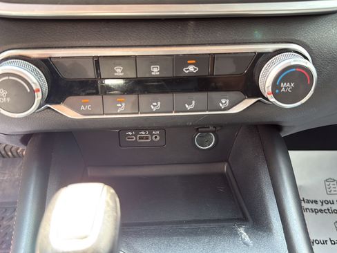 Used 2022 Nissan Altima 2.5 SR AWD/4WD image 25