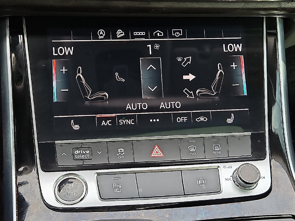 Used 2023 Audi Q8 Premium AWD/4WD image 27