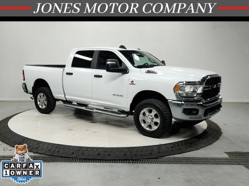 Used 2024 RAM 2500 Big Horn w/ Off Road Package AWD/4WD image 1