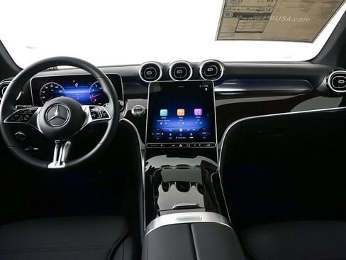 New 2025 Mercedes-Benz GLC 300 4MATIC image 16