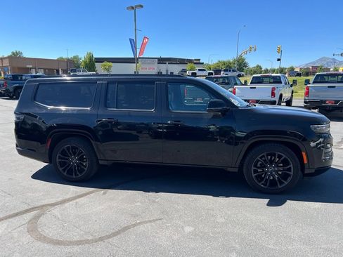 Used 2024 Jeep Grand Wagoneer L Series II w/ Quick Order Packagew 28T AWD/4WD image 7