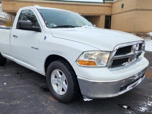 Used 2010 Dodge Ram 1500 Truck SLT image 1