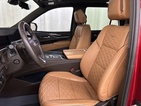 Used 2024 Cadillac Escalade Sport w/ LPO, Floor Liner Package image 6