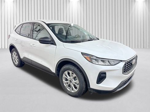 New 2026 Ford Escape Active w/ Tech Pack #1 image 2