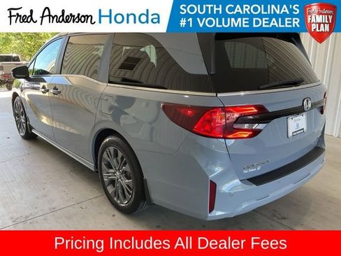 New 2026 Honda Odyssey Touring image 23