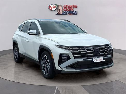 New 2025 Hyundai Tucson Limited image 6