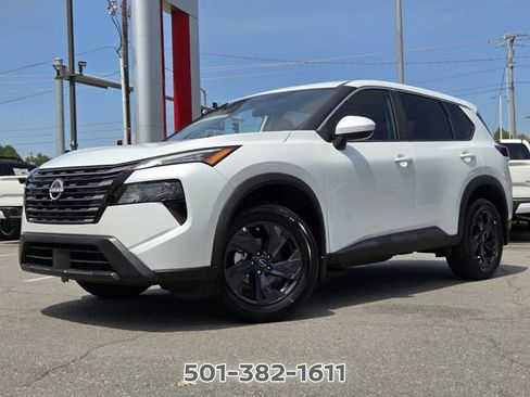 Certified 2026 Nissan Rogue SV w/ Cold Weather Package FWD image 24