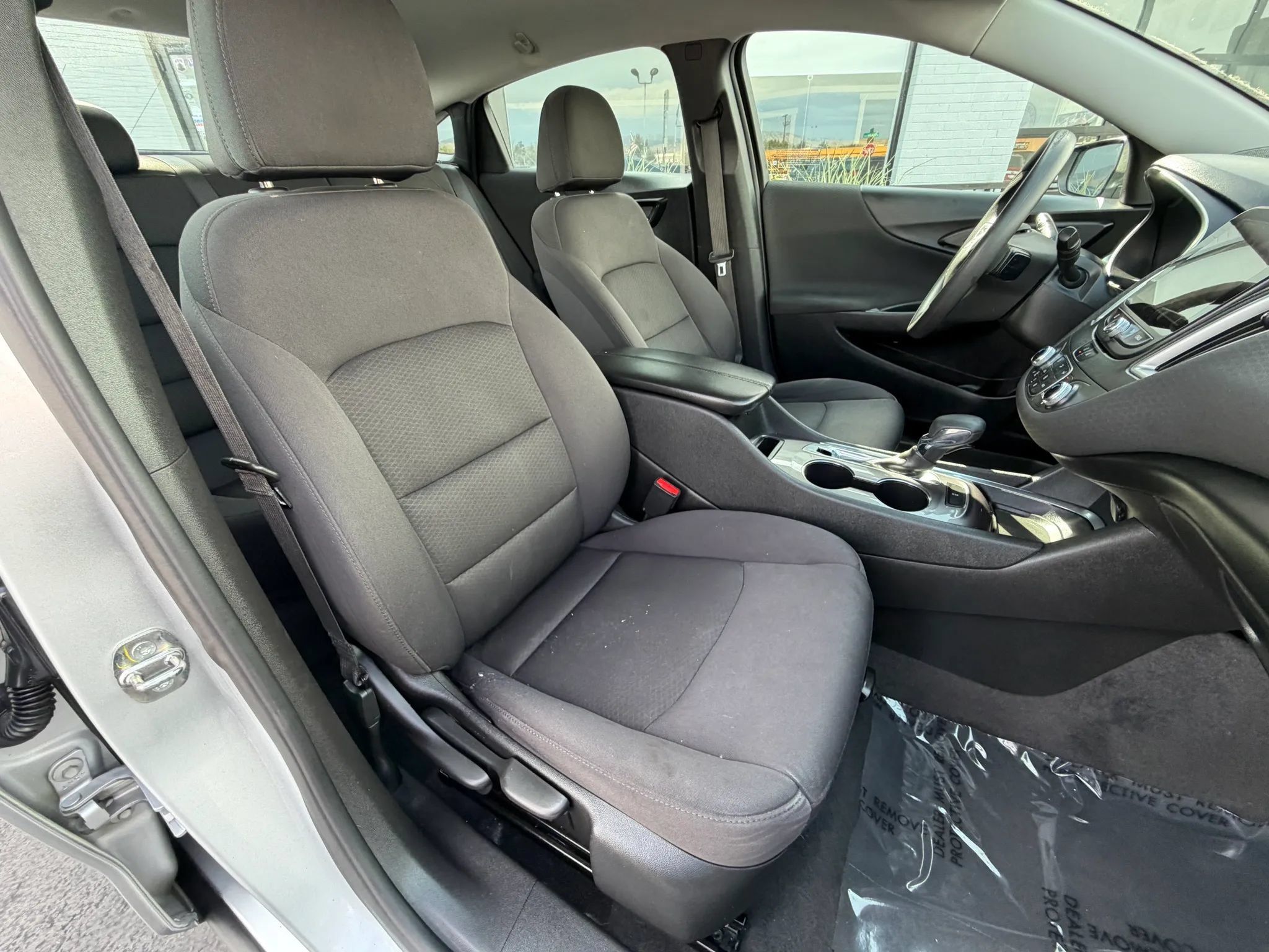 Used 2022 Chevrolet Malibu LT FWD image 13