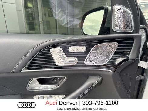 Used 2021 Mercedes-Benz Maybach GLS 600 4MATIC image 12
