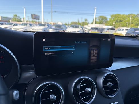 Certified 2022 Mercedes-Benz GLC 300 4MATIC w/ Premium Package Lite image 24