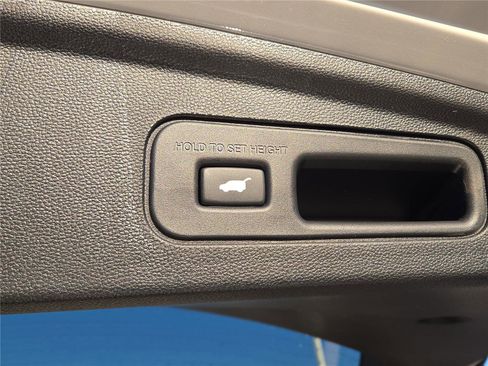 New 2026 Acura MDX w/Advance image 30