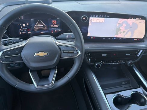 Used 2025 Chevrolet Suburban LS w/ Max Trailering Package image 11