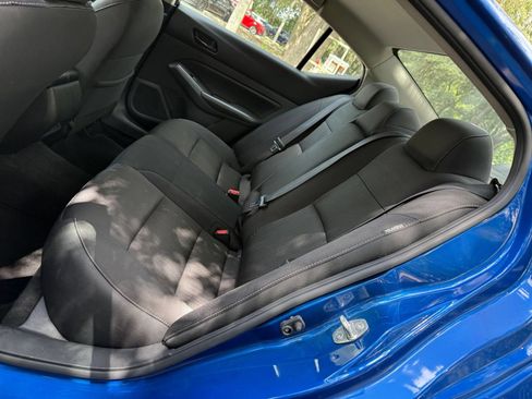 Used 2025 Nissan Altima 2.5 SV FWD image 29