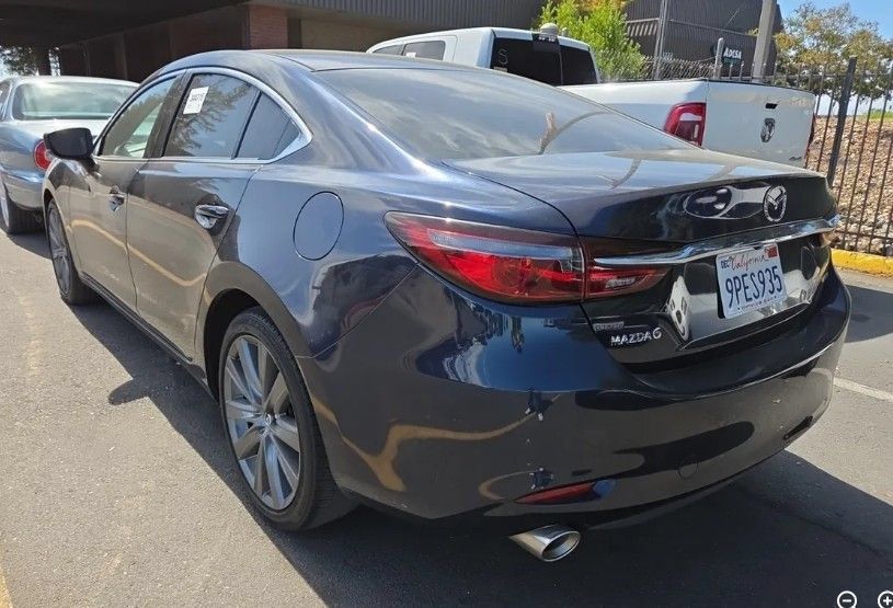 Used 2021 MAZDA MAZDA6 Touring FWD image 2