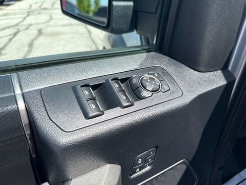 Used 2017 Ford F150 Raptor w/ Equipment Group 802A Luxury AWD/4WD image 21