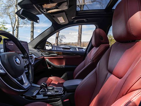 Used 2023 BMW X3 xDrive30i w/ Premium Package image 8