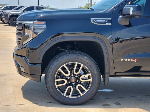 New 2026 GMC Sierra 1500 AT4 w/ Technology Package AWD/4WD image 9