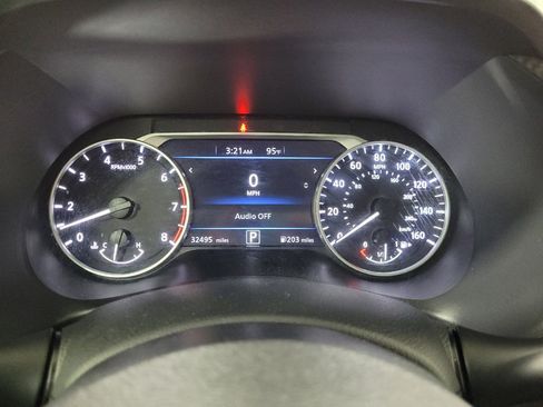 Used 2023 Nissan Sentra SR w/ Electronics Package FWD image 23