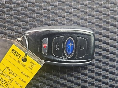 Used 2021 Subaru Forester Premium image 35