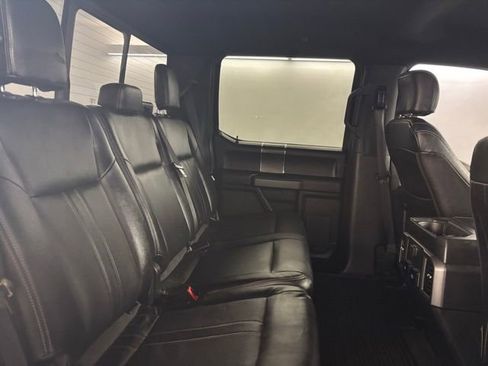 Used 2019 Ford F150 XLT w/ Equipment Group 302A Luxury AWD/4WD image 13