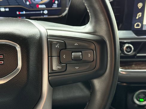 Used 2024 GMC Sierra 1500 Elevation image 30