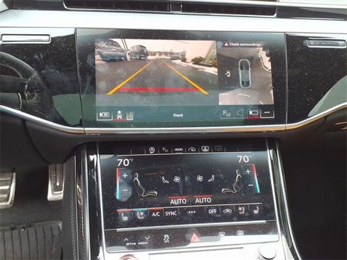 Used 2023 Audi S8 image 20