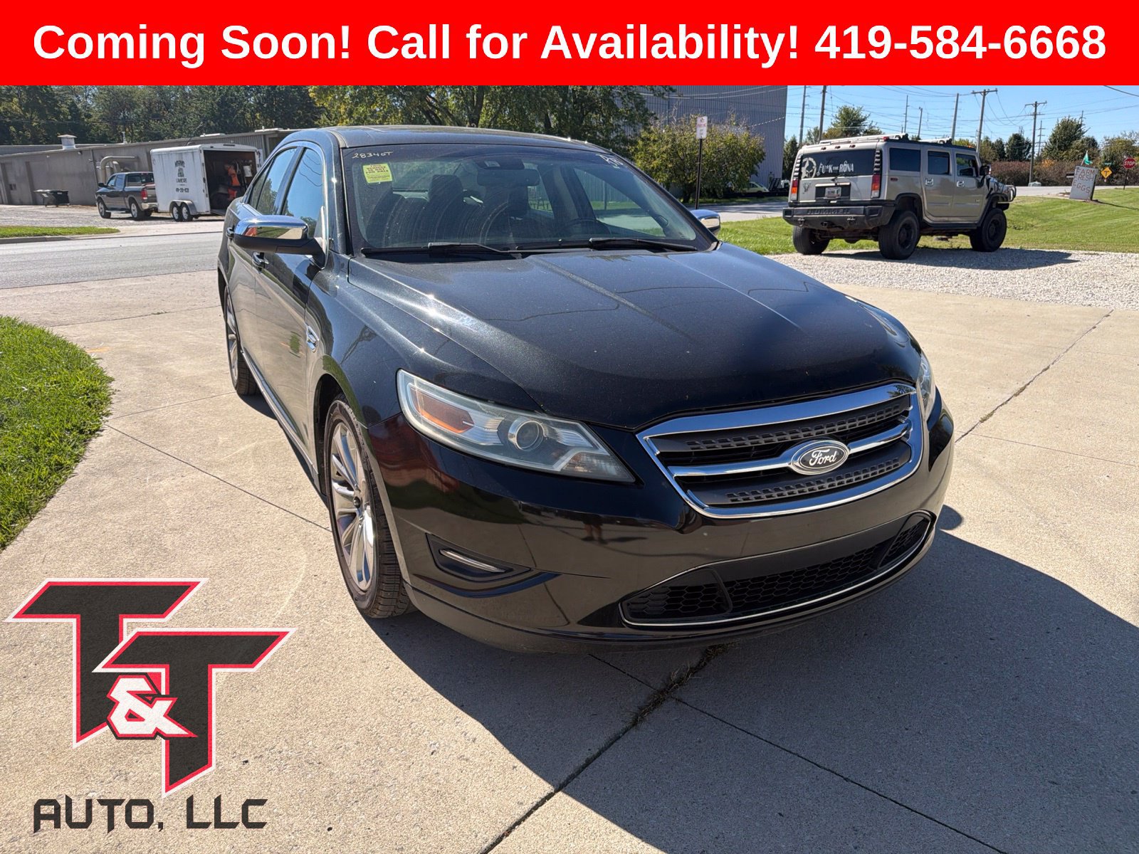 Used 2010 Ford Taurus Limited FWD image 1
