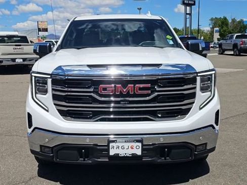 Used 2024 GMC Sierra 1500 SLT w/ SLT Convenience Package AWD/4WD image 3