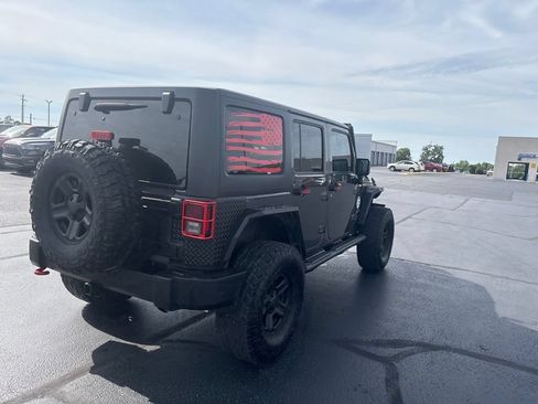 Used 2018 Jeep Wrangler Unlimited Sport w/ Connectivity Group AWD/4WD image 10
