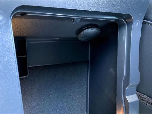 Used 2024 Ford Mustang Premium image 36