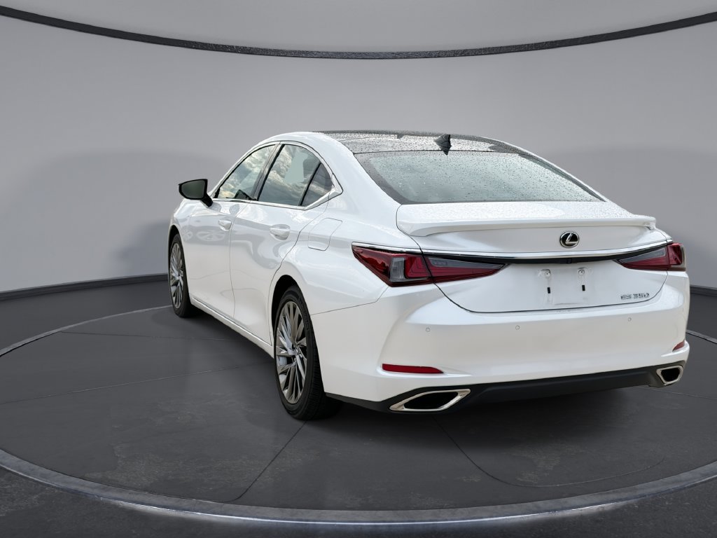 Certified 2024 Lexus ES 350 Ultra Luxury w/ Accessory Package (Z2) FWD image 10